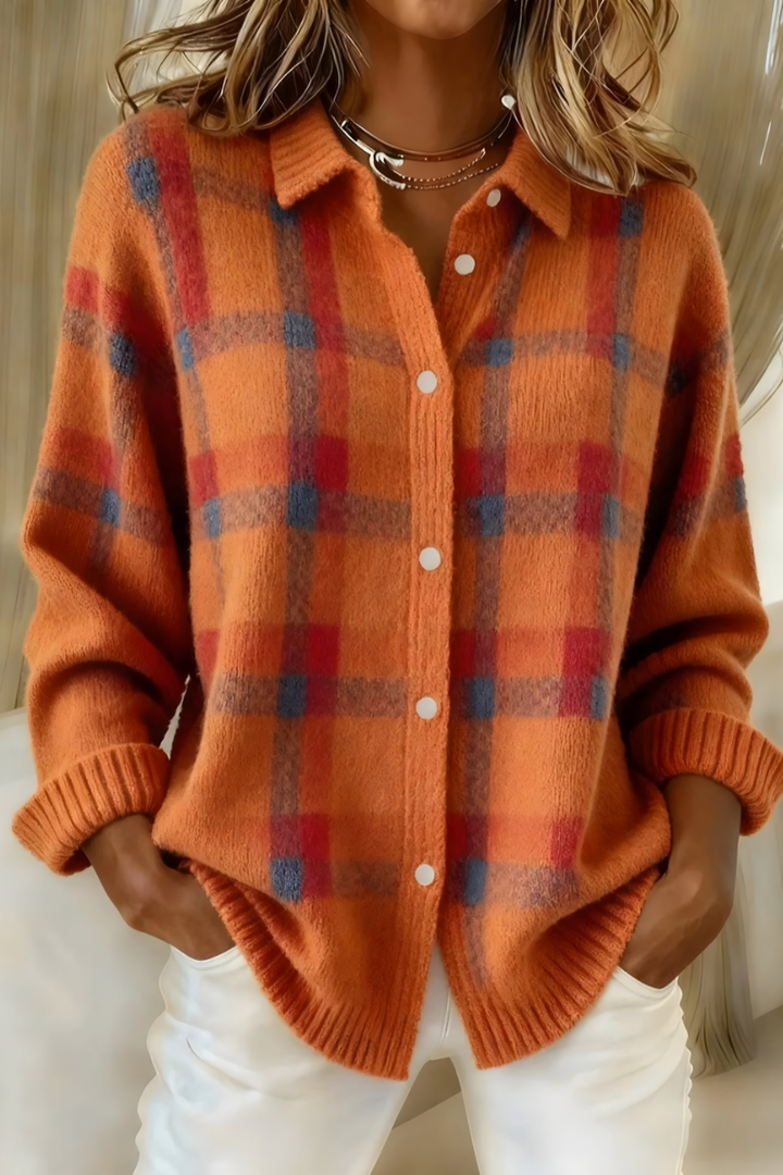 Talia | Relaxed Checked Button-Up Sweater