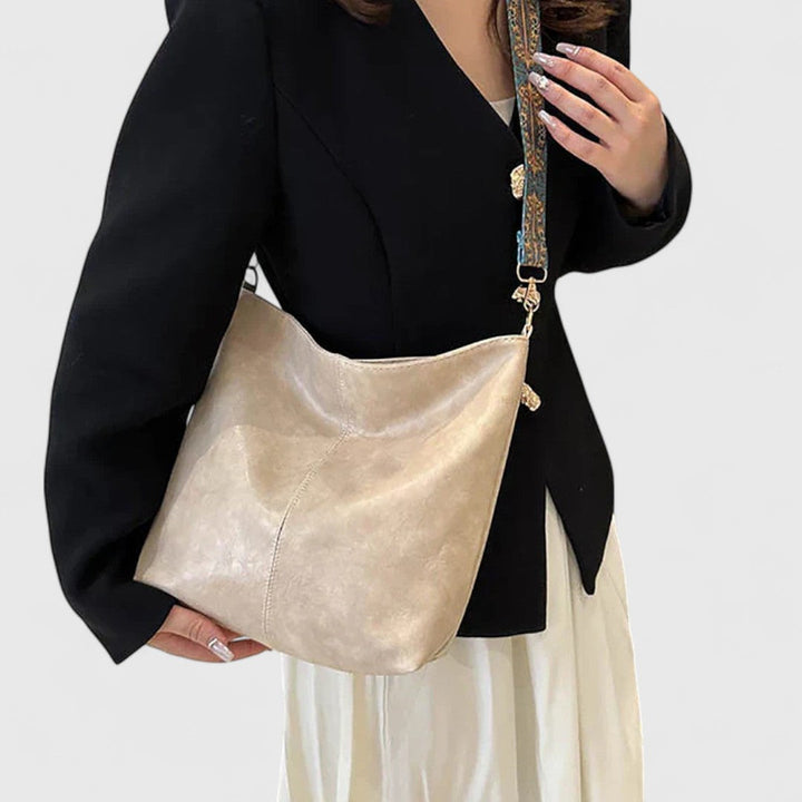 Ruina - Bag With Large Capacity